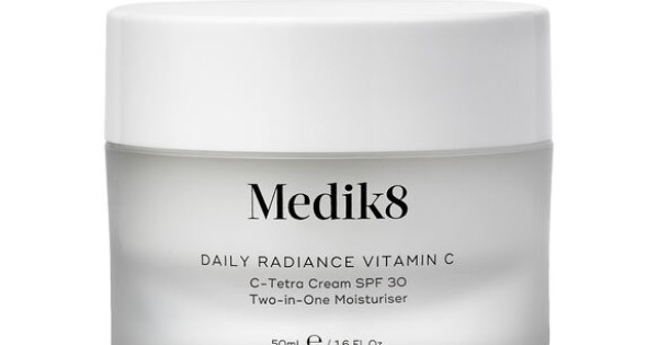 0818625024543-1-Medik8-Daily-