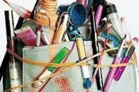 Make-Up Bag Cleanse
