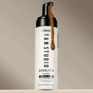 Bperfect Tan Studio X Annalivia Mousse Medium - Dark 200ml Bperfect Tan Studio X Annalivia Mousse Medium - Dark 200ml