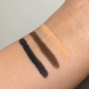 KASH Beauty Gel Kohl Pencil Smoulder KASH Beauty Gel Kohl Pencil Smoulder