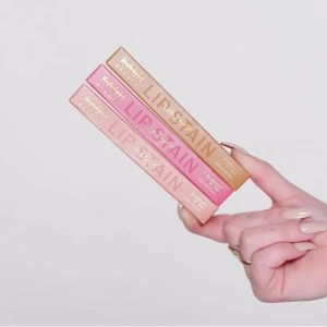 KASH Beauty Lip Lock Lipstain Hard Launch