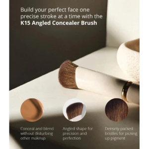 KASH Beauty Angled Concealer Brush KASH Beauty Angled Concealer Brush