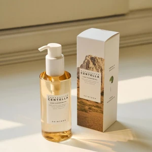 Skin1004 Madagascar Centella Light Cleansing Oil 200ml Skin1004 Madagascar Centella Light Cleansing Oil 200ml