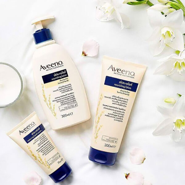 Aveeno Skin Relief Soothing Shampoo 300ml Aveeno Skin Relief Soothing Shampoo 300ml