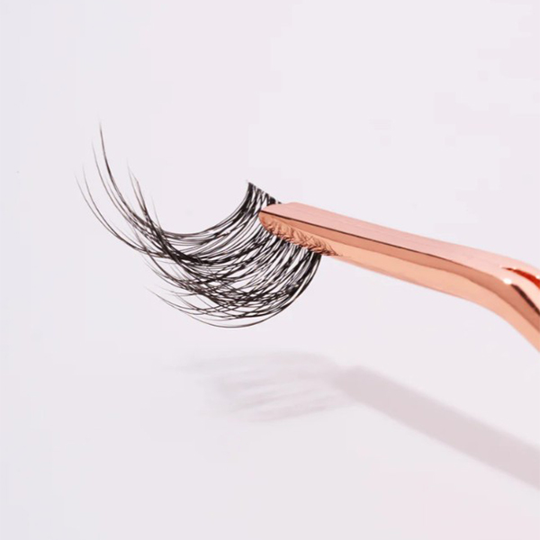 SOSU Fox Eye Lashes - Flirty SOSU Fox Eye Lashes - Flirty